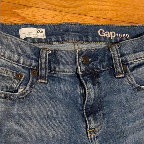 GAP 1969 26r Girlfriend Jean - Picture 2 of 9